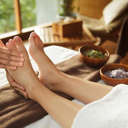 Sangria Resort And Spa Лембанг Экстерьер фото